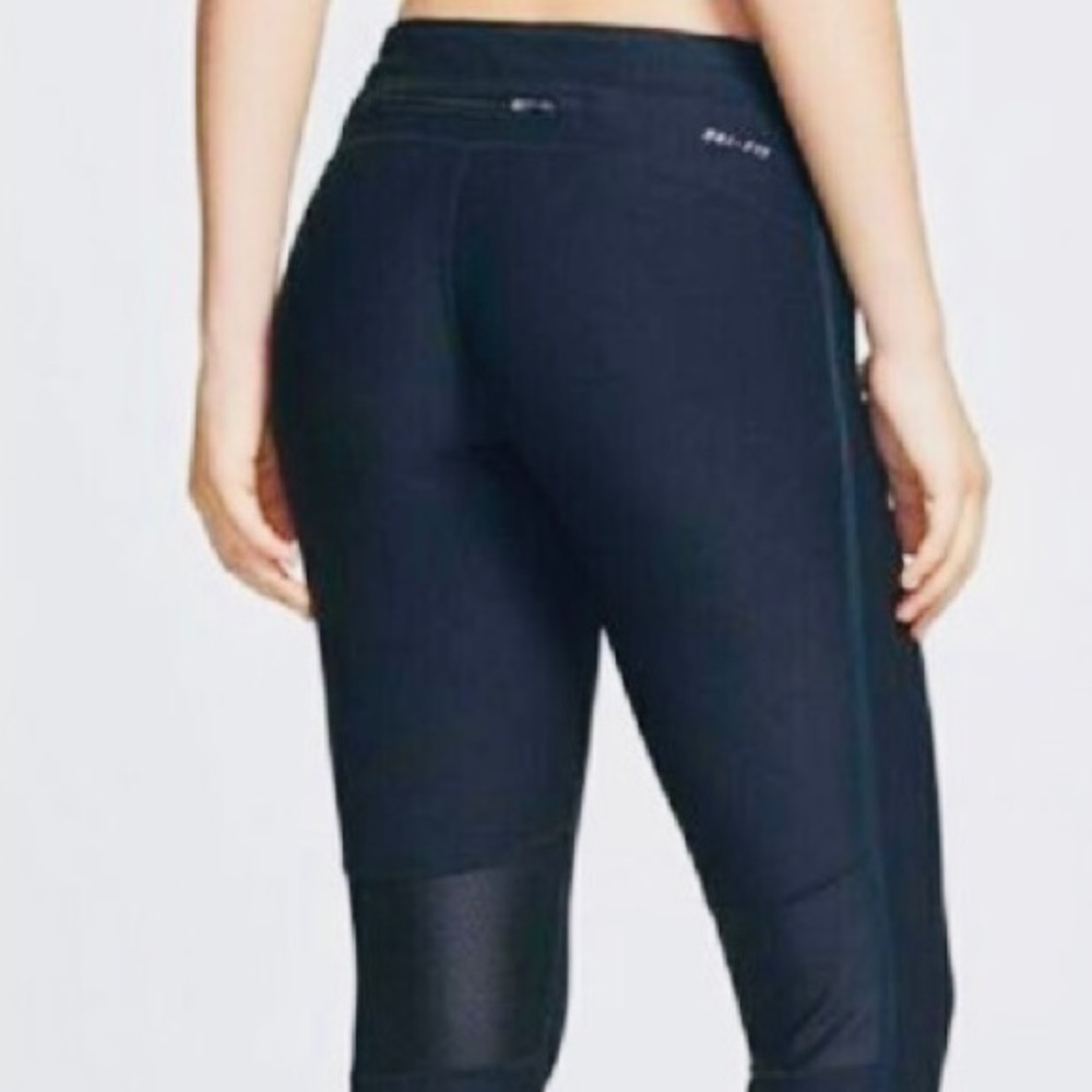 LIKE NEW Nike Dri-fit Leggings
